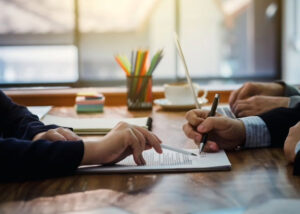 Find experts to handle your boat’s paperwork, transfers, insurance, and more.