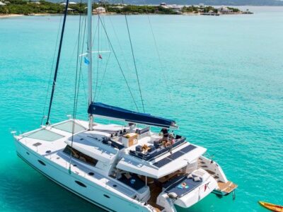 Fountaine Pajot Victoria 67