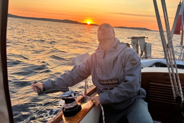 Experienced Skipper Available – ICC & RYA Certified