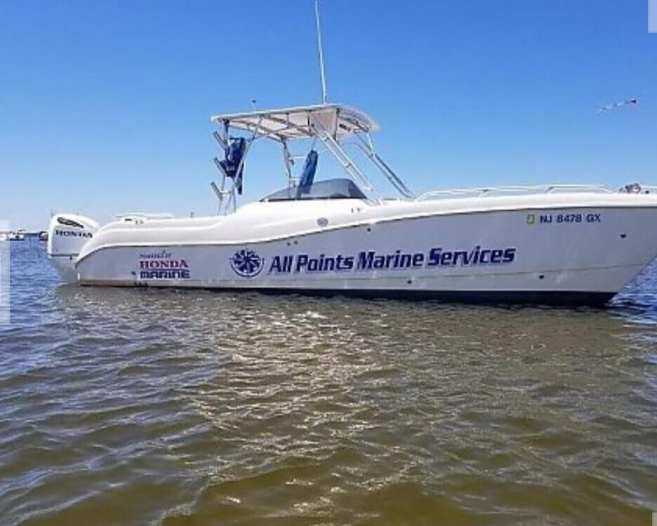 2005 World Cat 270 SD for Sale