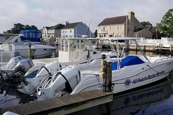 2005 World Cat 270 SD for Sale