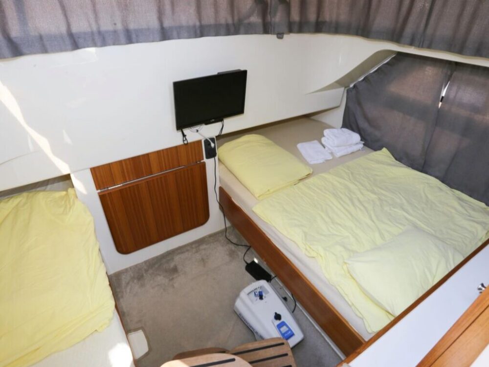 Marex 320 Aft Cabin Cruiser (powerboat)