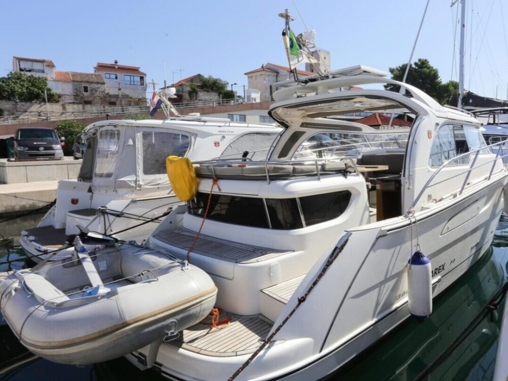 Marex 320 Aft Cabin Cruiser (powerboat)